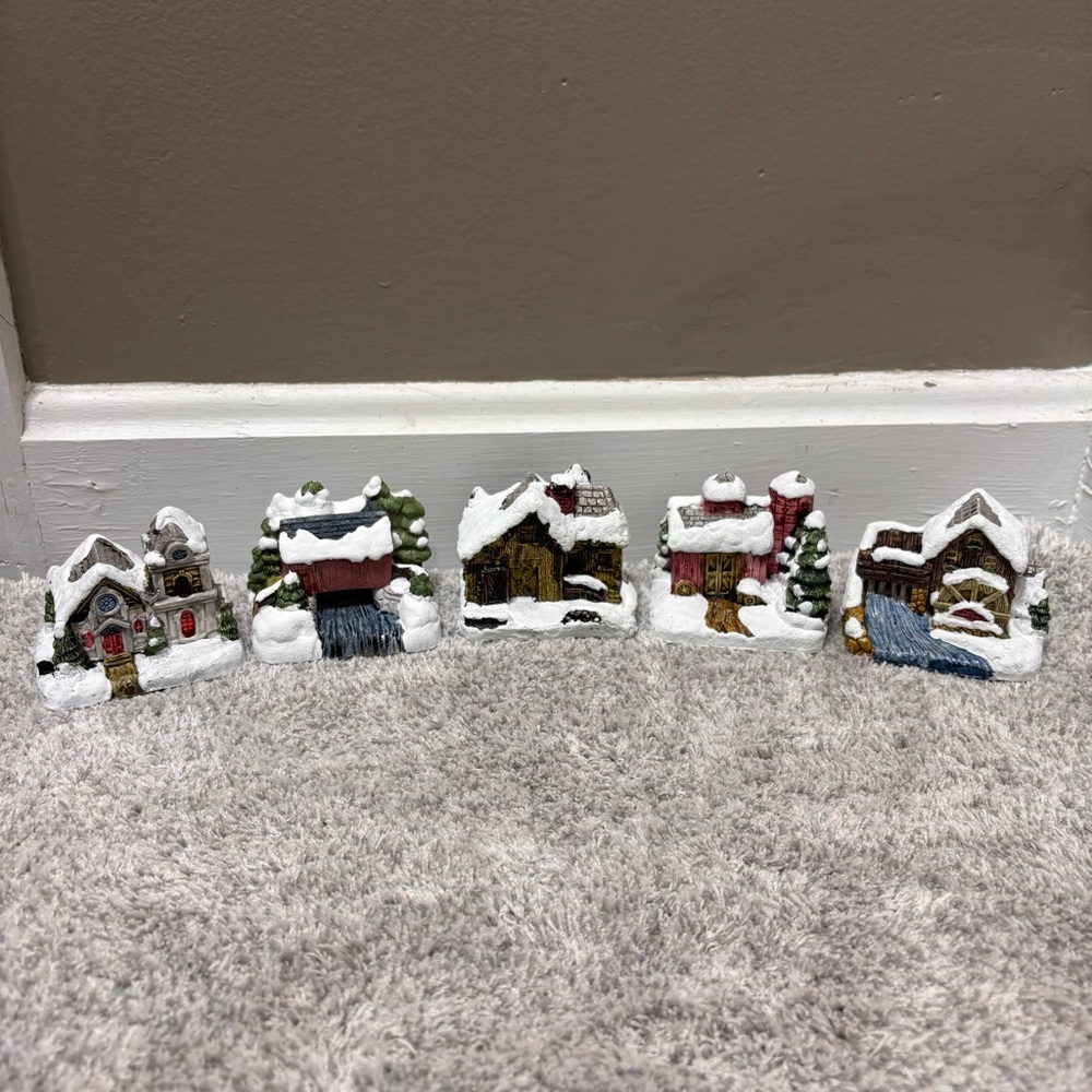 VTG American Rustic Series 1989 Country Christmas Cottages Winter Barn Set of 5